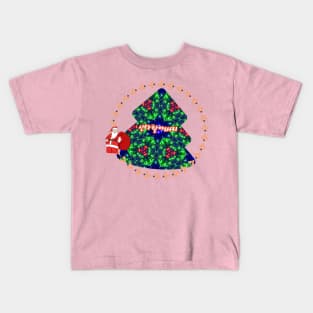 Christmas tree and Santa Claus. Kids T-Shirt